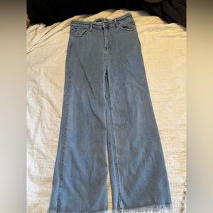 Stylish Risen Raw Hem Wide Leg Women's Jeans